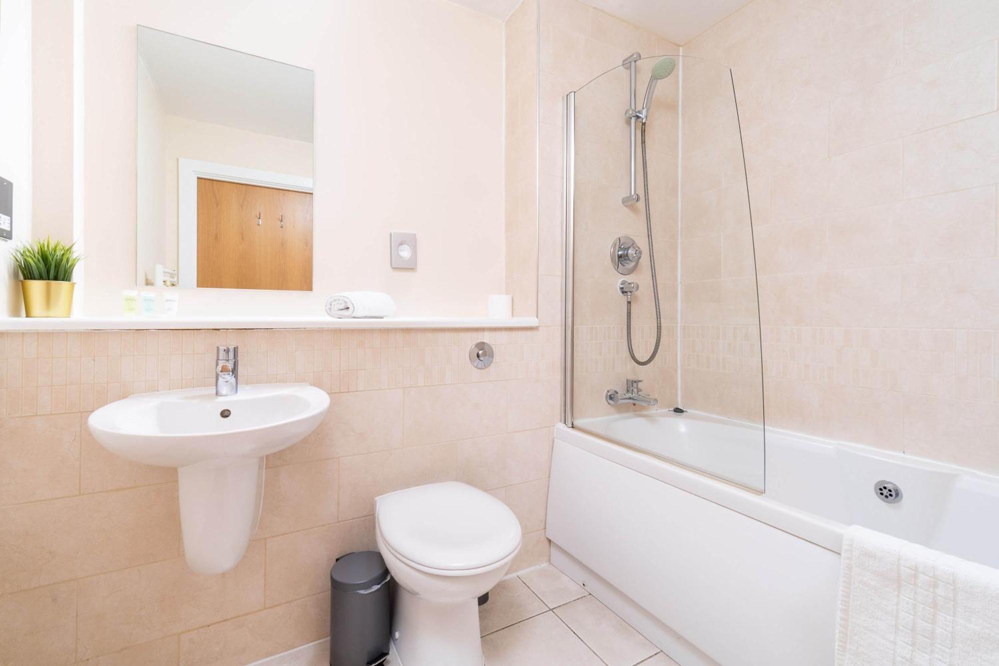 Stylish Birmingham City Centre - 2 Bed - Secure Parking - 5Ac Kültér fotó
